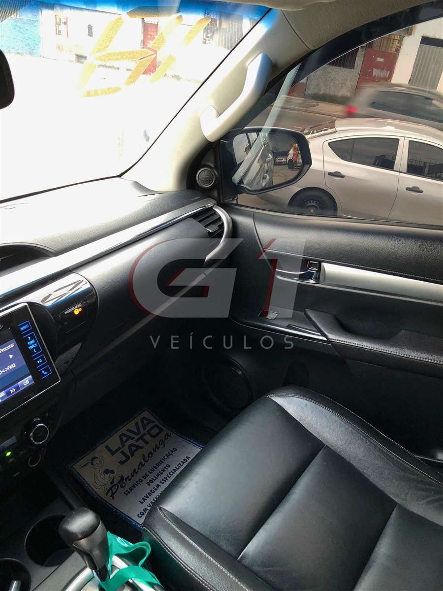 hilux-16