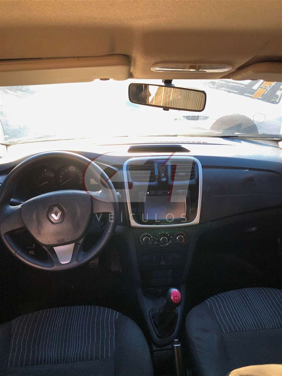 sandero-kxl9a65-2